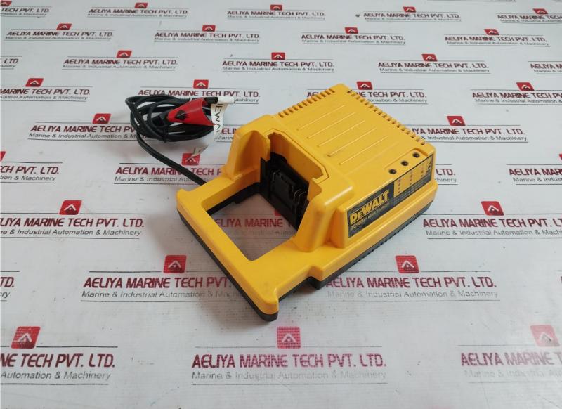Dewalt Dc9000 28V-36V 1 Hour Charger 120Vac 60Hz 2A