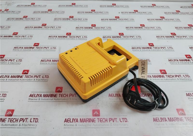 Dewalt Dc9000 28V-36V 1 Hour Charger 120Vac 60Hz 2A