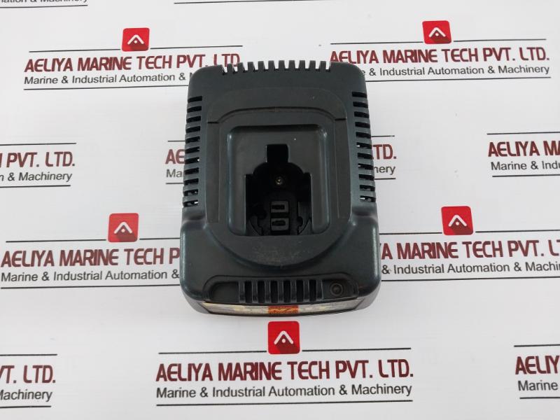 Dewalt Dw9116 Nicd Battery Charger 120v Ac, 60hz, 2.0 Amps 8 Amps Dc