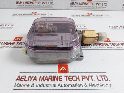 Dfc-17B-76-F001-Pressure-Switch-0-10-Bar-Sauter-208983-6