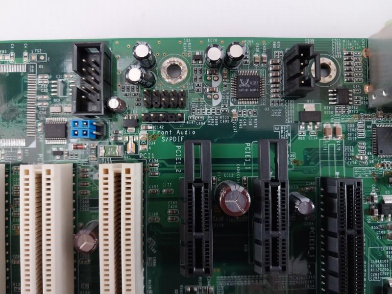 Dfi G7B630-nr Mother Board Set G7B632-300G G7B632-800G V8210Am Ke45-975-0160-002