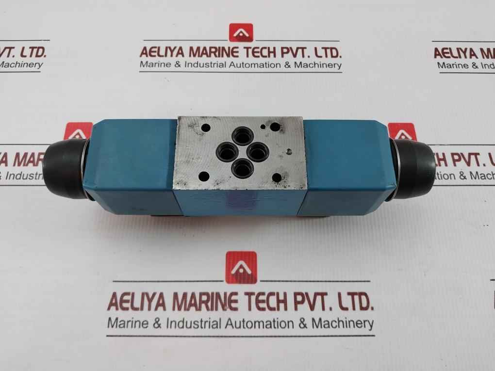 Dg4V 3 2N H M U1 D6 60 En38 Vickers Directional Control Valve