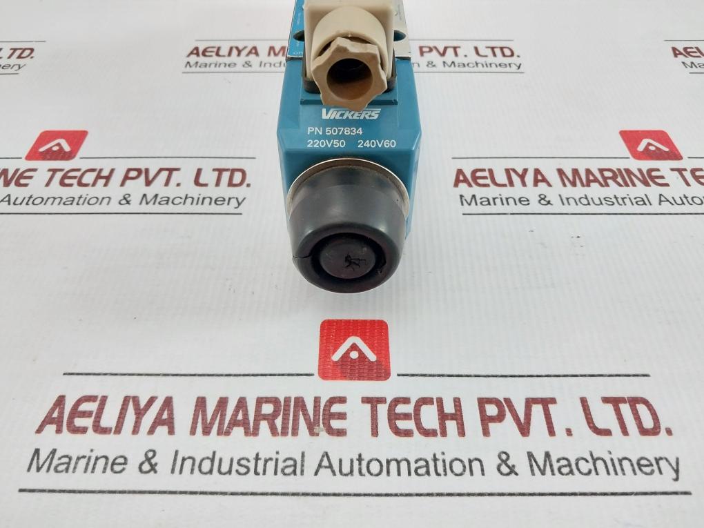 Dg4V 3 2N H M U1 D6 60 En38 Vickers Directional Control Valve