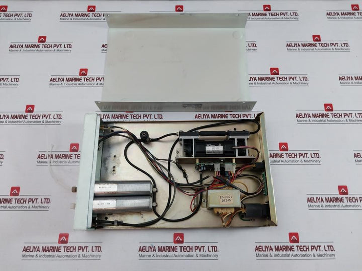 Dgu-12A Degasser 50/60Hz Apn-1001 Shimadzu 240V~