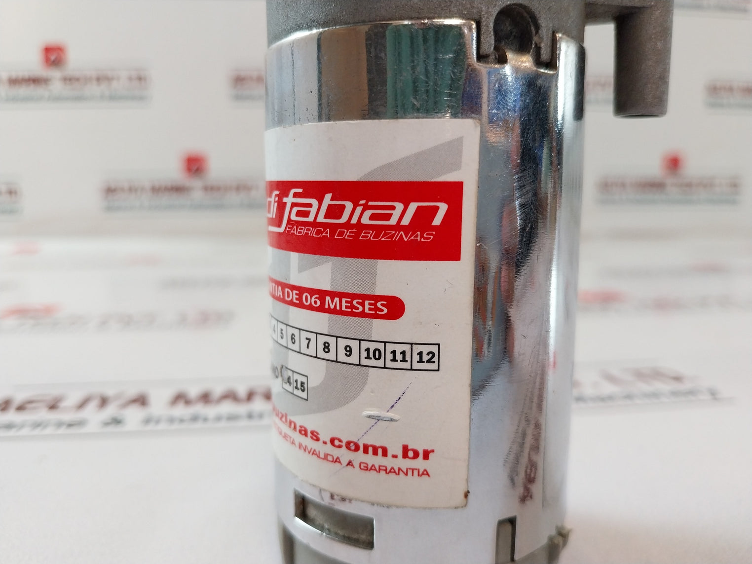 Di Fabian Buzinas Marine Horn