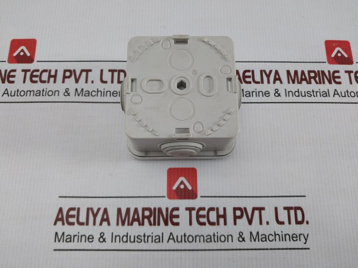 Diall-Junction-Box-Ip55-208759-2