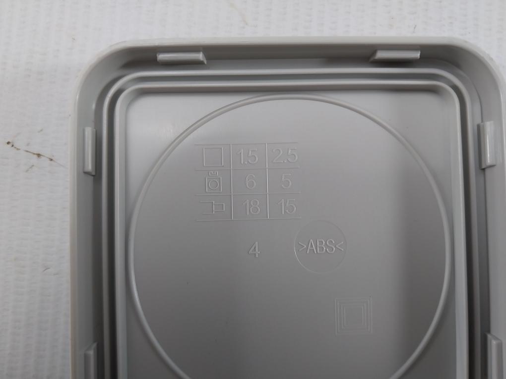 Diall-Junction-Box-Ip55-208759-9