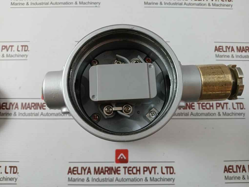 Differential Pressure Transmitter Azbil Jtd920S-1E1B2-lxxx2-u2  100 Kgf/ Cm2