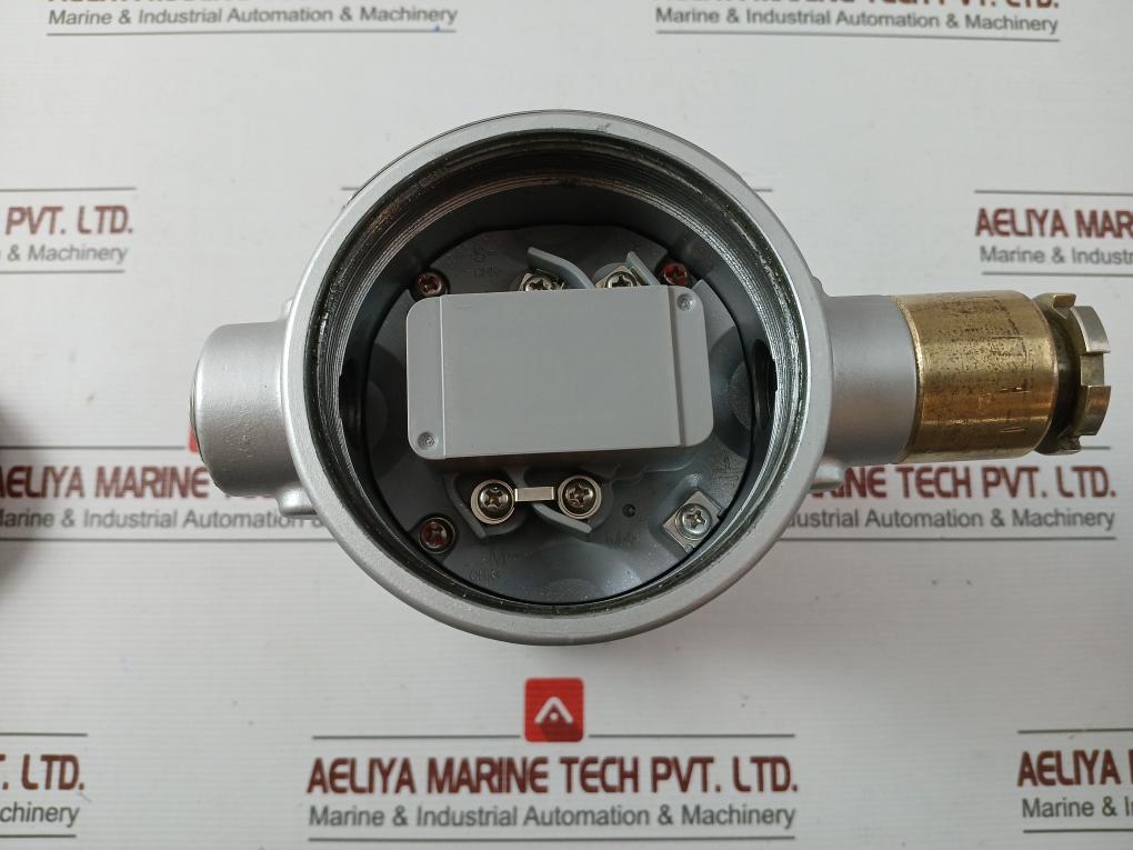 Differential Pressure Transmitter Azbil Jtd920S-1E1B2-lxxx2-u2  100 Kgf/ Cm2