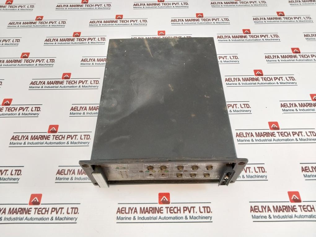 Digilock A-27 E Automatic Synchronizer 220V 50Hz