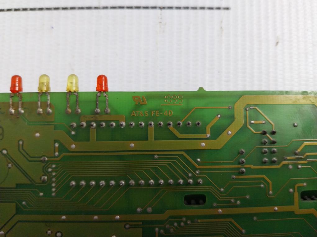 Digital-Output-Range-Module-Fe-4D-Saia-Pcd4-W100-208970-7