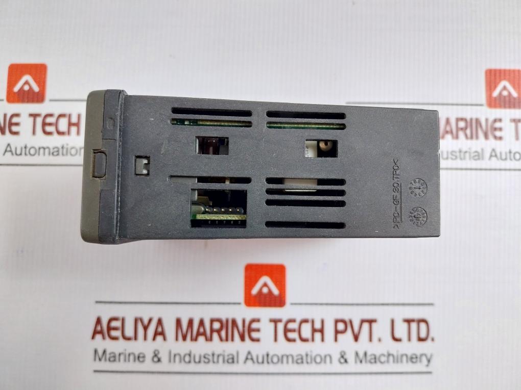 Digital Indicator 100-240Vac-50/60Hz Yokogawa Um330