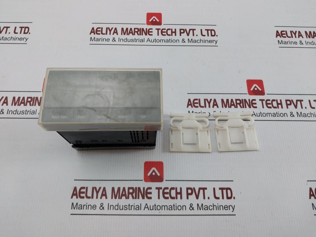 Digital Panel Meter 250Vac,5A Omron K3Ma-j-a2