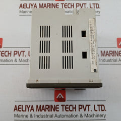 Digital Temperature Controller 100-240Vac Yamatake Sdc21