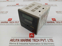 Digital Temperature Controller 100-240Vac Yamatake Sdc21