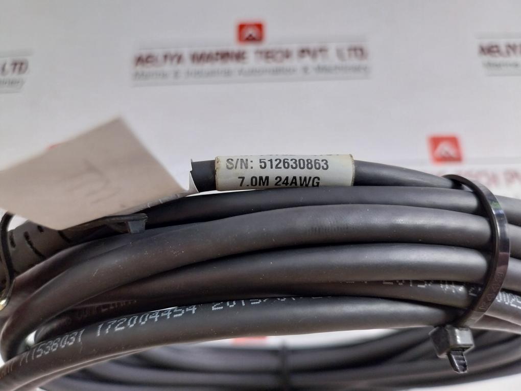 Direct-Attach-Copper-Twinax-Cable-7-Meter-By-Molex-74752-4701-8