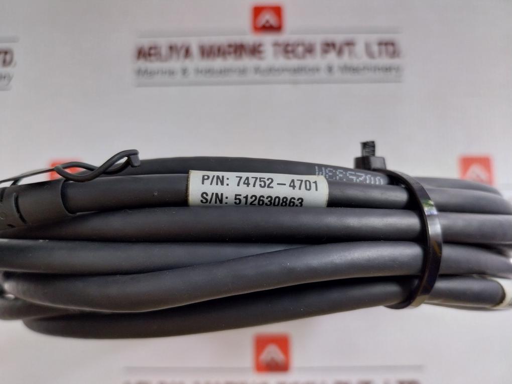 Direct-Attach-Copper-Twinax-Cable-7-Meter-By-Molex-74752-4701-9