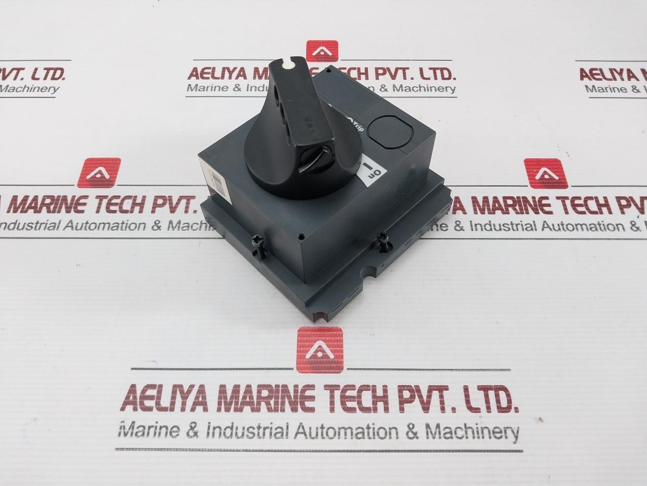 Direct Standard Rotary Handle Part No. Lv429337E Schneider Electric