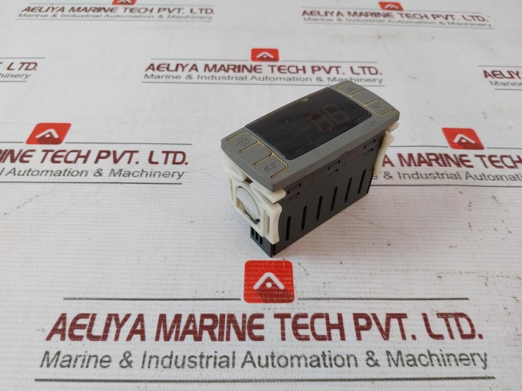 Dixell Xr01Cx-5N0C0 Temperature Controller Single Output Thermostat Liabbxb500