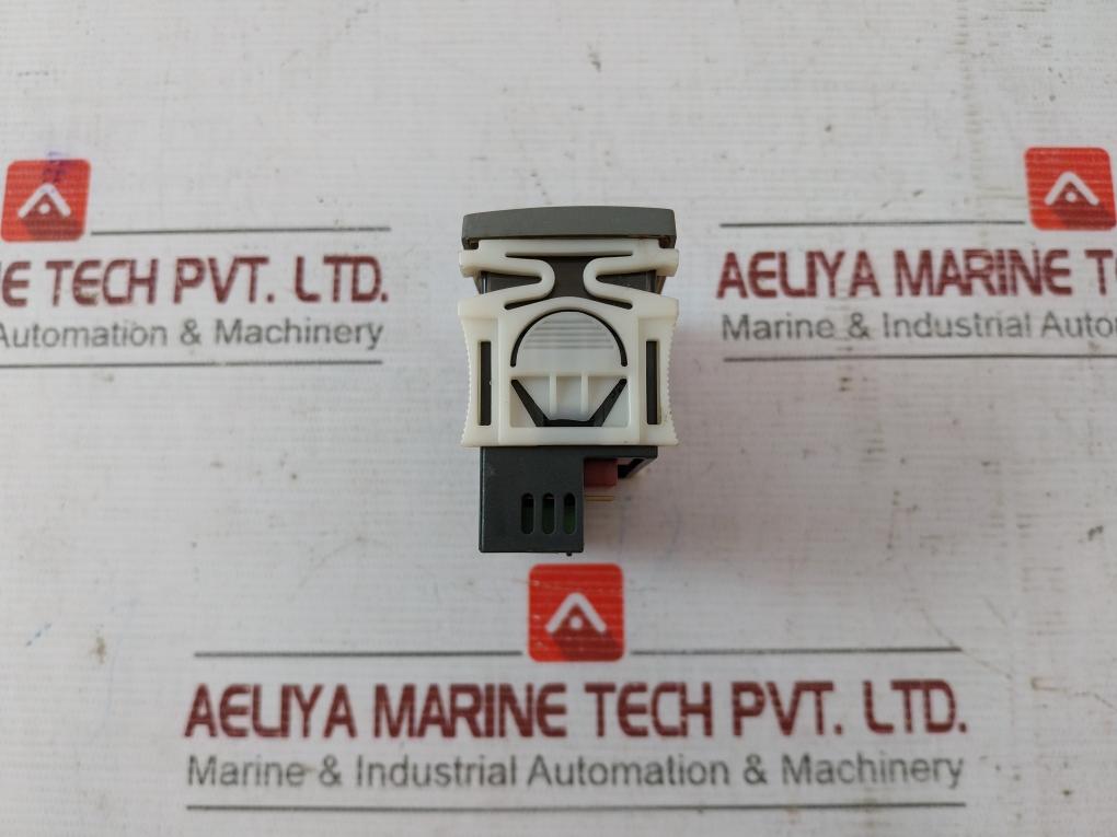 Dixell Xr01Cx-5N0C0 Temperature Controller Single Output Thermostat Liabbxb500