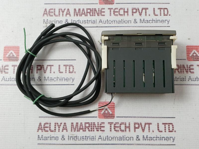 Dixell Xr10Cx-5N0C0 Digital Thermostat V1.0 3.5Va 230V Ac 50-60Hz