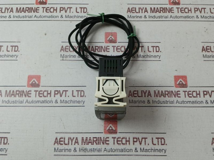 Dixell Xr10Cx-5N0C0 Digital Thermostat V1.0 3.5Va 230V Ac 50-60Hz