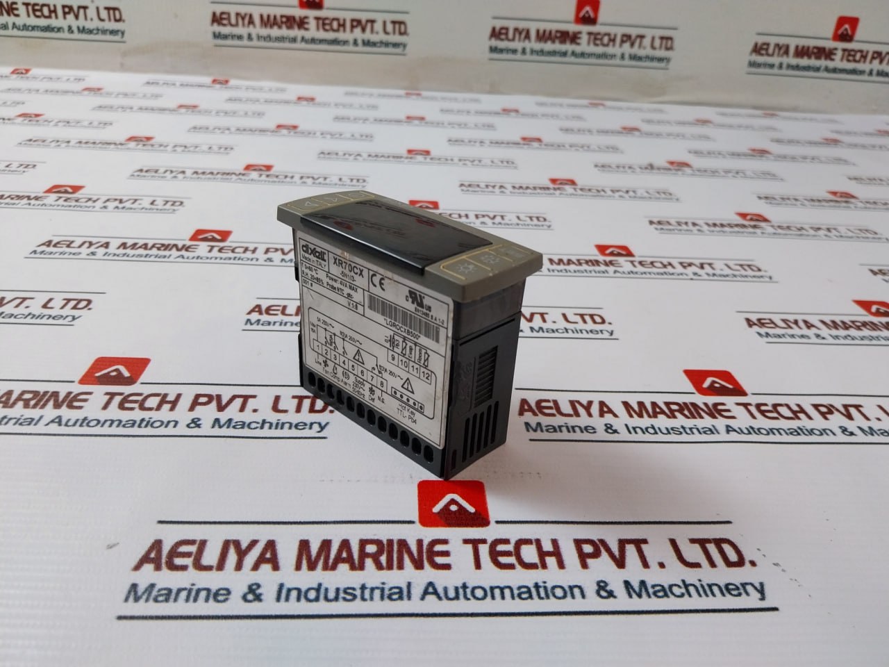 Dixell Xr70Cx-5N1I3 Digital Temperature Controller 230V Ac 50-60Hz