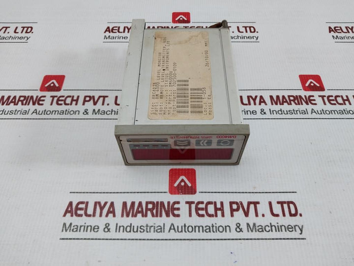 Dm4000U/00/00/000/240V Digital Process Indicator Status Instruments