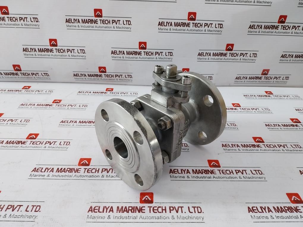 Dn32 16 Cf8 Flange Ball Valve A5798