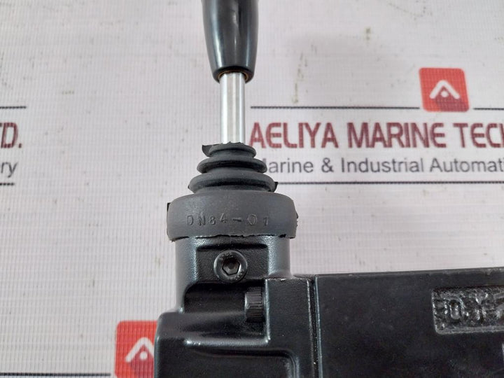 Dn84-01 Operator Control Valve Module S30400 0Y26 Dn10-01