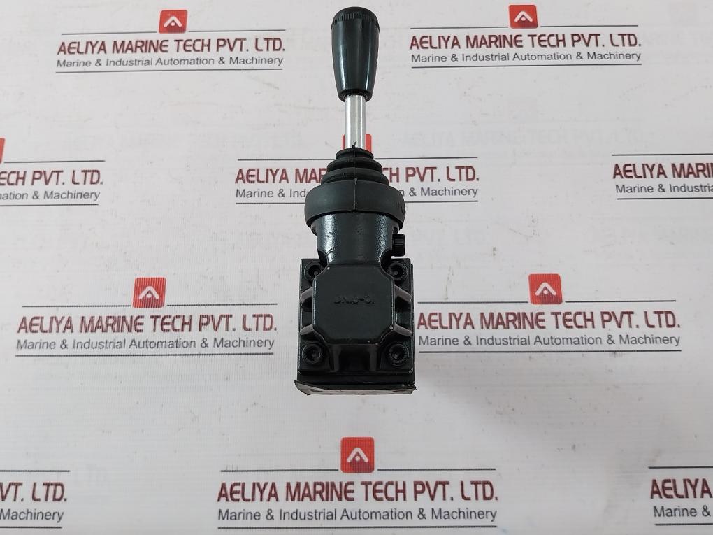 Dn84-01 Operator Control Valve Module S30400 0Y26 Dn10-01