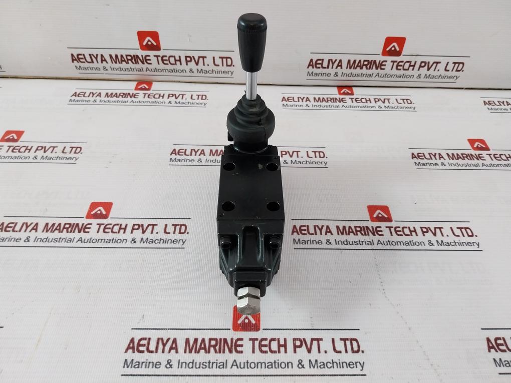 Dn84-01 Operator Control Valve Module S30400 0Y26 Dn10-01