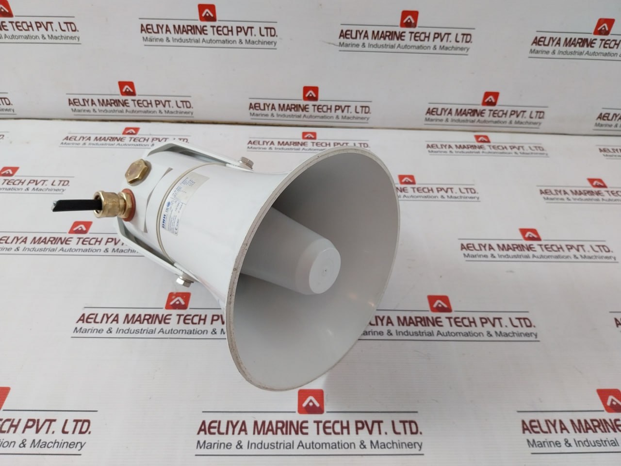 Dnh Hp-15 T Horn Speaker Hp-15B Iso9001 70/100V