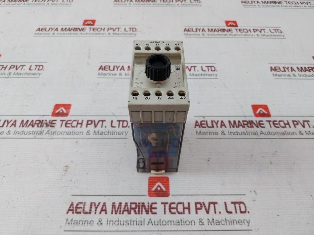 Dold Aa7616.24 Minitimer Ac50/60hz 220v 0.2s-60h 4a 2a/ac400v 0-6m Vde 0110