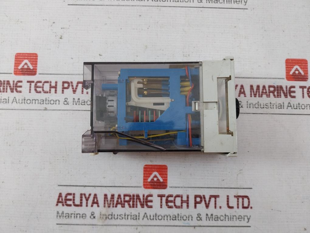 Dold Aa7616.24 Minitimer Ac50/60hz 220v 0.2s-60h 4a 2a/ac400v 0-6m Vde 0110