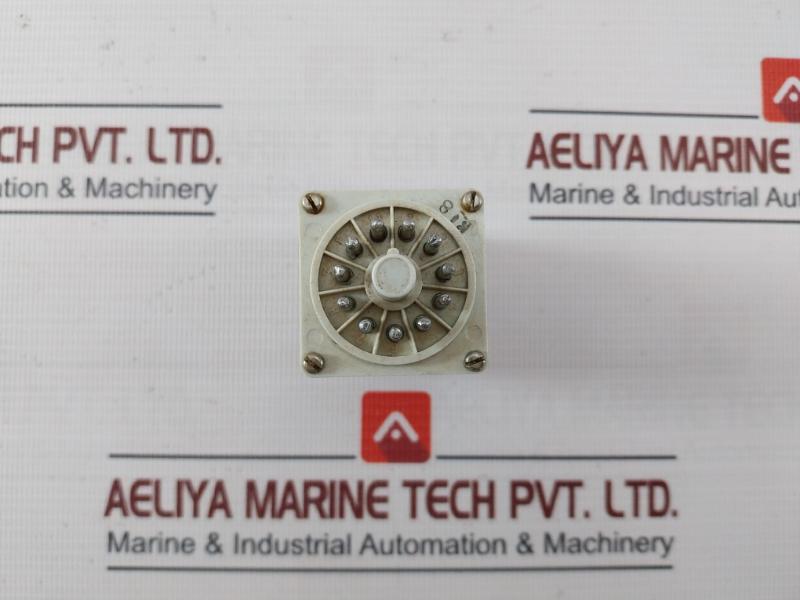 Dold Oa 8871 Plug-in Relay 5A ---24V