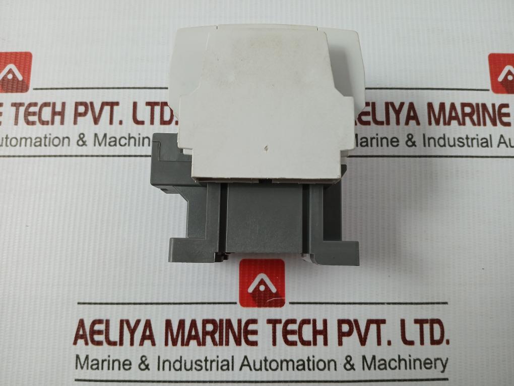 Dong-a Electric Magnetic Contactor 690V/60A Part No Dmc(D)40B 2A2B