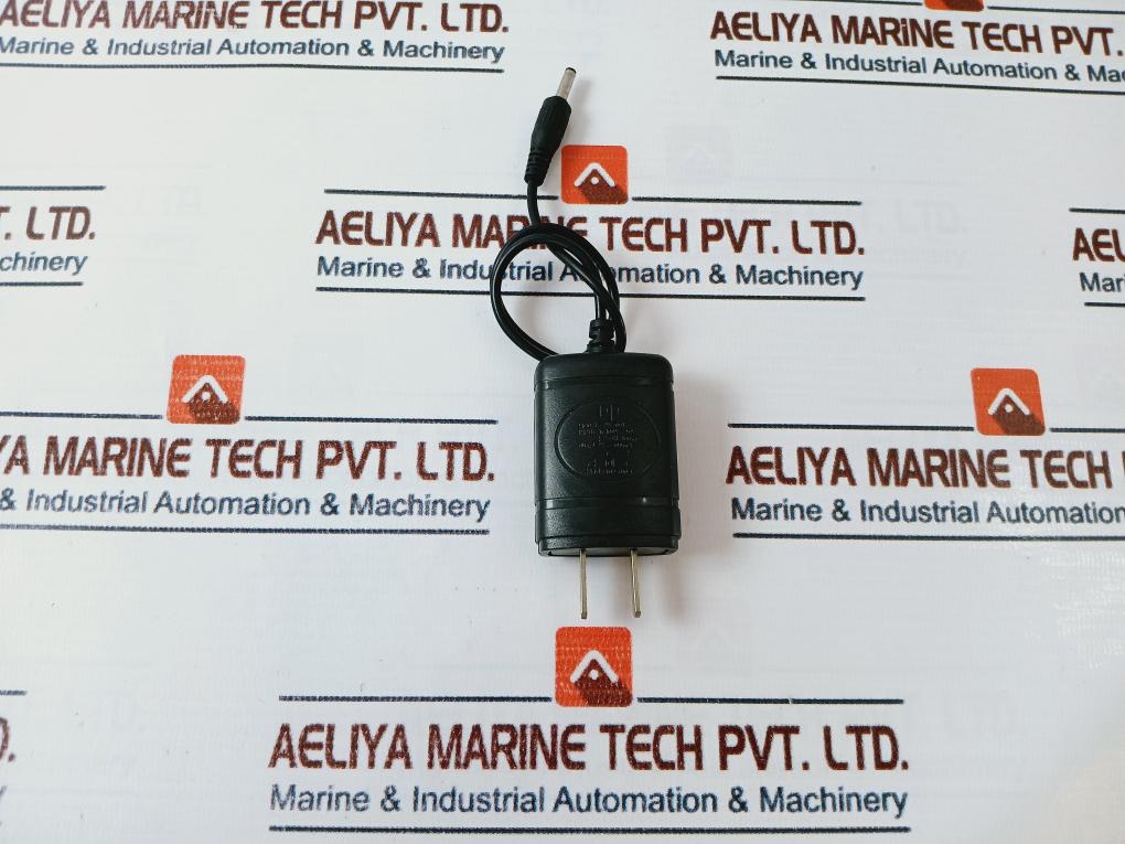 DP XW-001 Charger AC100V-240V