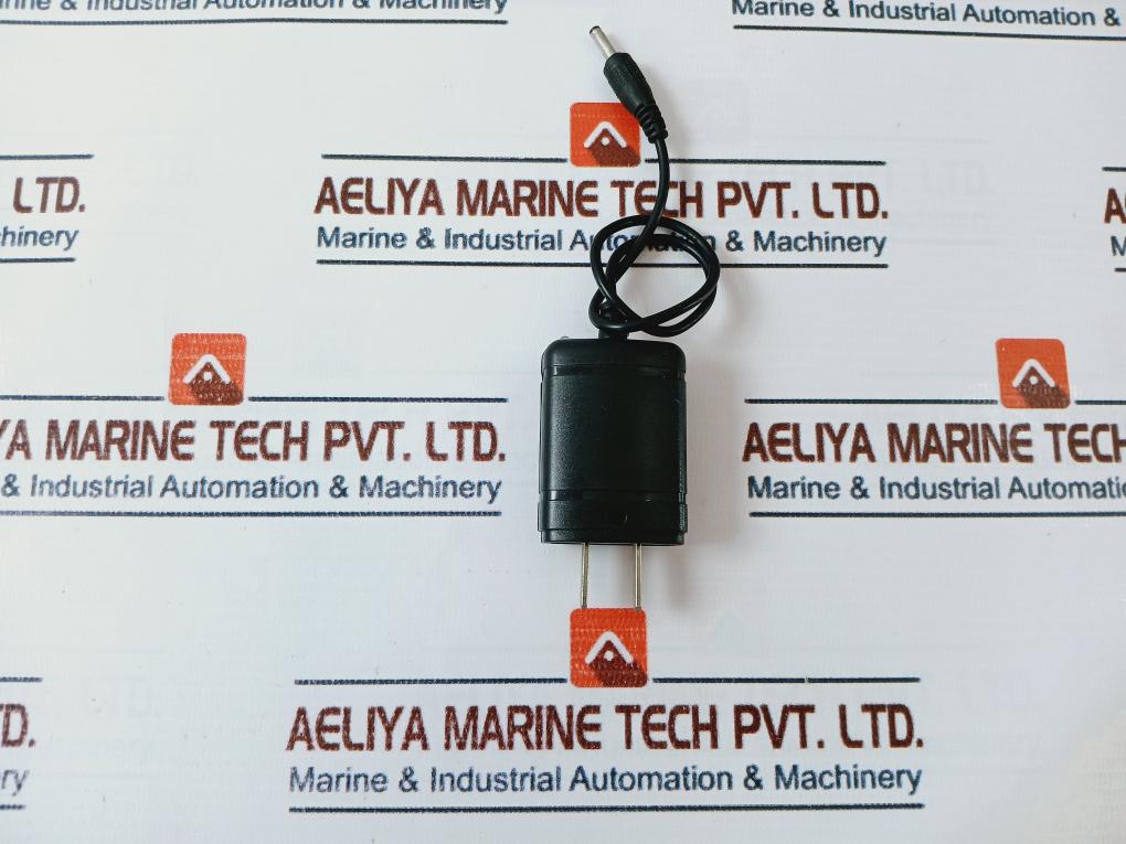 DP XW-001 Charger AC100V-240V