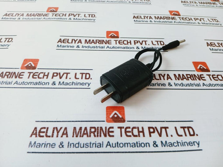 DP XW-001 Charger AC100V-240V