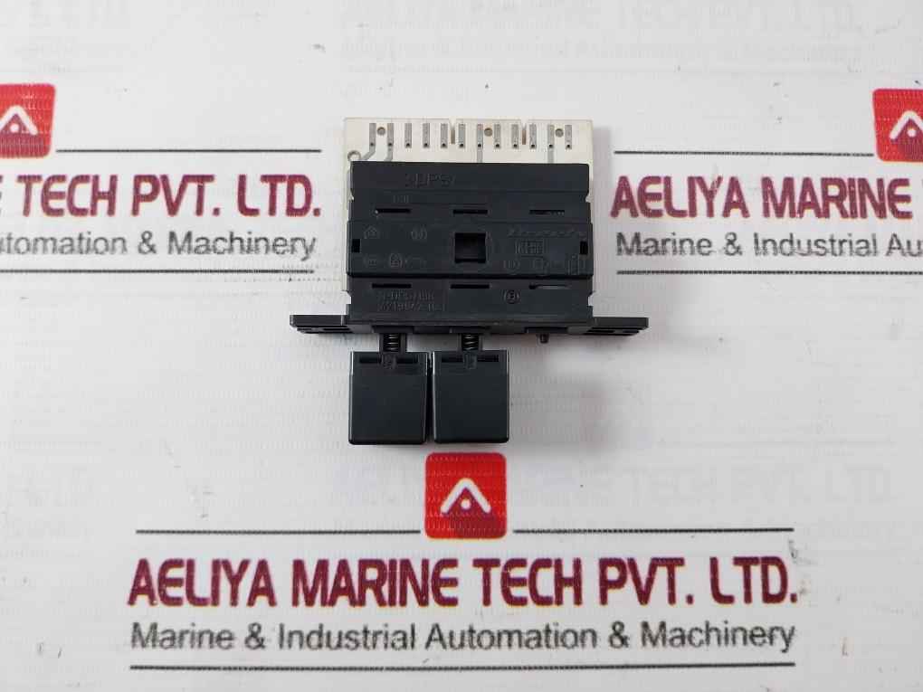 Dreefs 3-dps/198 Push Button Switch 70µ T106 94V-0