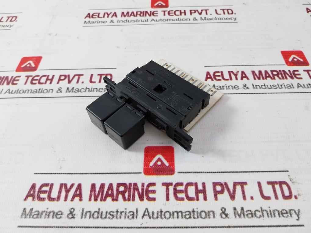 Dreefs 3-dps/198 Push Button Switch 70µ T106 94V-0