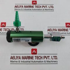 Drive Cga 540 Pediatric Oxygen Regulator 2600 Psi Max