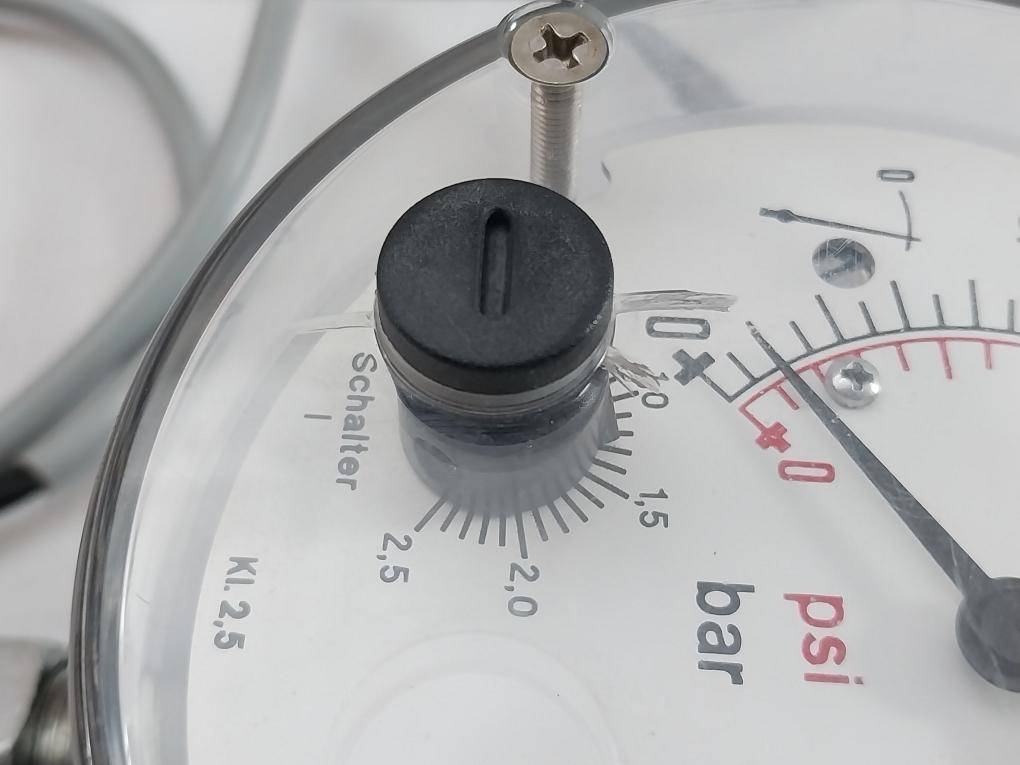Ds1104Na23A1D153 Differential Pressure Switch Fischer 25Bar 0-36Psi 1 Meter