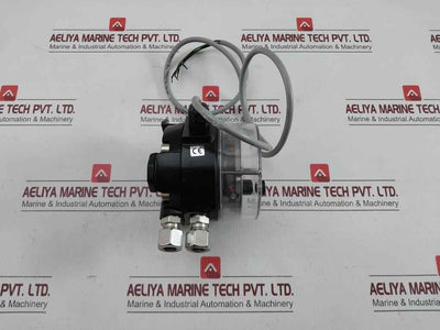Ds1104Na23A1D153 Differential Pressure Switch Fischer 25Bar 0-36Psi 1 Meter