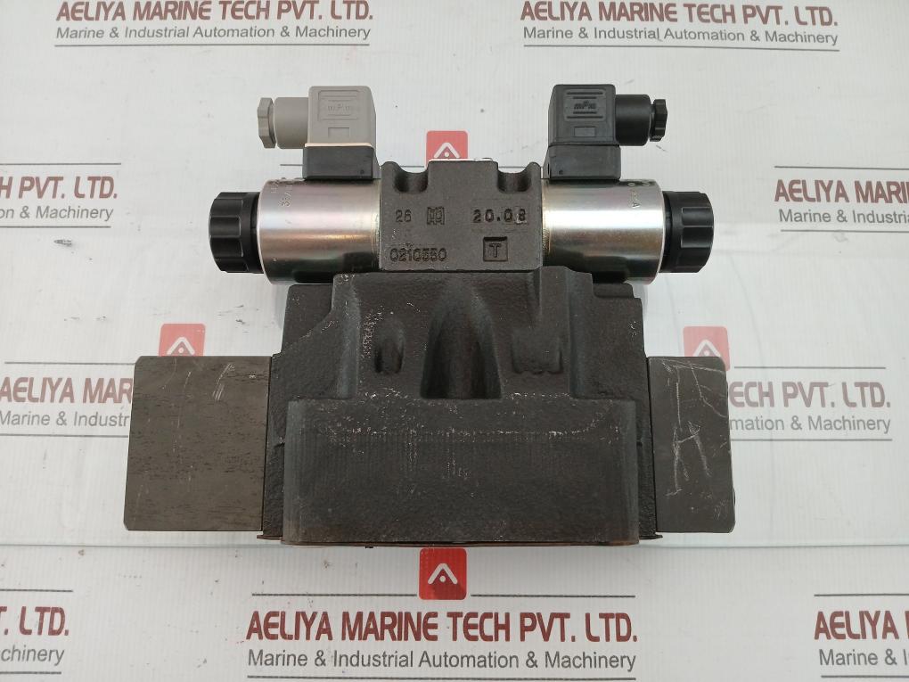 Dspe7-a100/11N-ii/D24K1 Directional Pilot Operated Valve Duplomatic 350 Bar