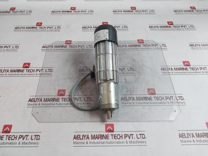 Dunkermotoren Dr52.0X40-2/Asto Servo Motor 230V 50/60Hz 61/51A 2600/3100 Rpm