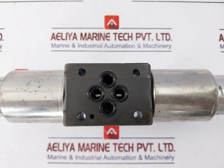 Duplomatic Oleodinamica ZDE3-D/30N-D24K1 Pressure Reducing Valve R900156528