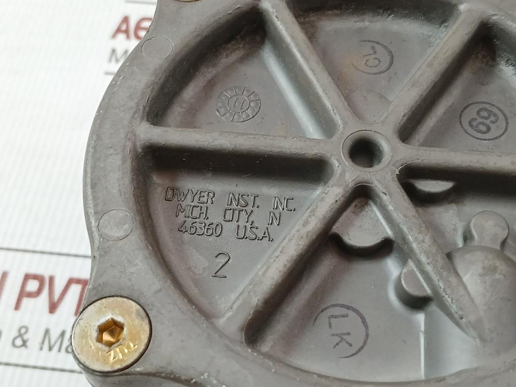 1950-20-2F Explosion-proof Differential Pressure Switch Dwyer