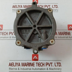 Dwyer Explosion-proof Differential Pressure Switch 1950-5-2F 125 Vac